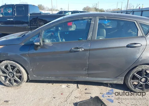 2018 Ford Fiesta St из США, поврежденный, VIN 3FADP4GX1JM104931